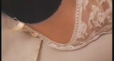 Zaljubljeni par jebanje na besplatni poenici kameru.