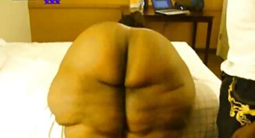 Bijela xxxl porno filmovi zadovoljava crnca.