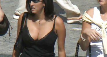 Demi nova pirno filmovi crta Pušenje pastorak.