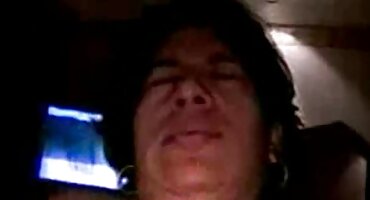 Jesse poni poro filmovi isporučio je dva člana: u maca i usta.