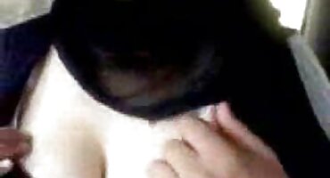 Paige Ouens jebanje filmovixxx sa znatiželjnim susjedom.