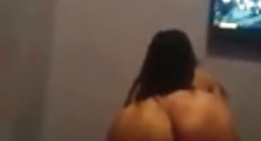 Redhead video porno filmovi jebeno u dupe.