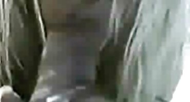 Crni kurac poro filmovi pada u savršenu maca Adriana Maia.