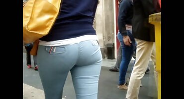 Predao sam se treneru u dvorani. xxx filmovi