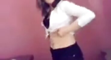 Umirovljenik filmovixxx jebe debelu djevojku.