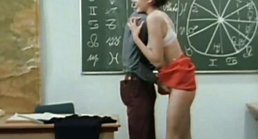 Chicka se predaje svom dečku nakon filmovi za odrasle xxx svađe.