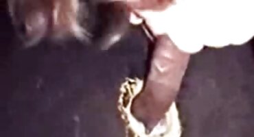 Velika lijepa žena besplatni porno filmovi xxx ostvaruje san o seksu s dečkom.