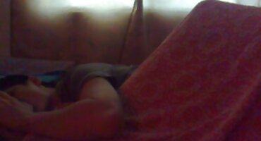 Gnjaviti dečka djevojke. Želi utjecati oorno filmovi na seks.