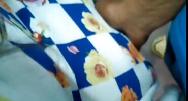 Gospođa besplatno skidanje pornica Preston jebanje s vlasnikom smeđeg penisa.