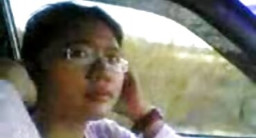 Dame koje erotika x pornici imaju grupni seks s ćelavim Brazzersom.