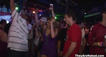 Crvenokosa jebanje pprno filmovi s požudan agent na casting.