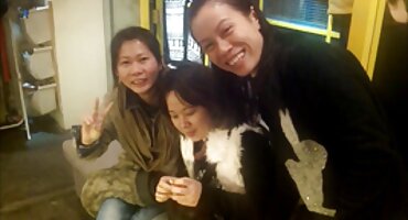 Pohuist porno filmovi gratis prži svoju djevojku daleko od svoje kuće.