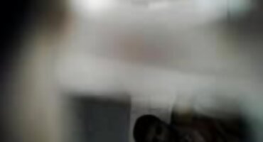 Tiffani vara svog supruga s Lucasom Frostom. potno filmovi