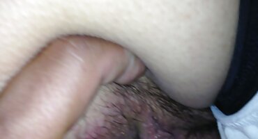 Okreće plijen besplatno porno filmovi i želi Analni seks.