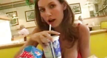 Zreo jebanje s pirno filmovi agentom na casting.