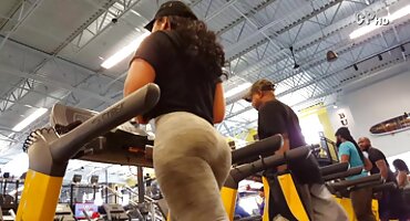 Na casting jebu u naj pornići donjem rublju i bluzi.