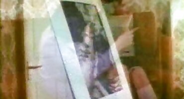 Žena je zahvalna na grupnom analnom seksu. xxx filmovi za odrasle