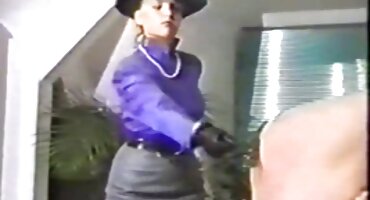 Jebeš pijanu ženu potno filmovi ispod drveta.